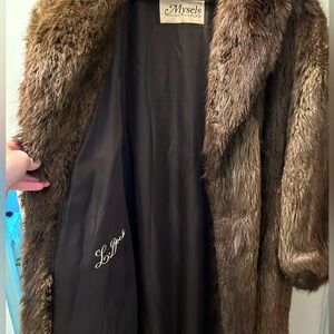 Long fur coat by Mysels Furs from Chicago circa 1950